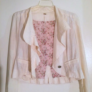Free People Ruffle Blazer Size 0 off white xs